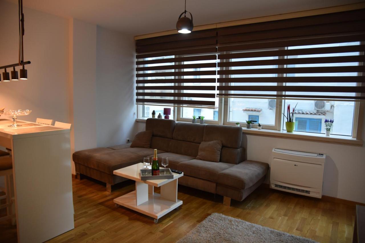 Apartment Lux Fontana Budva Ngoại thất bức ảnh