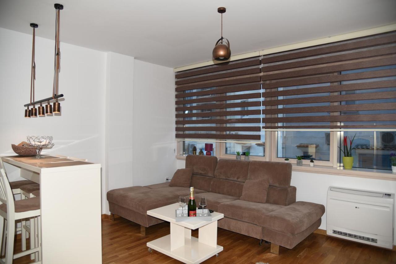 Apartment Lux Fontana Budva Ngoại thất bức ảnh
