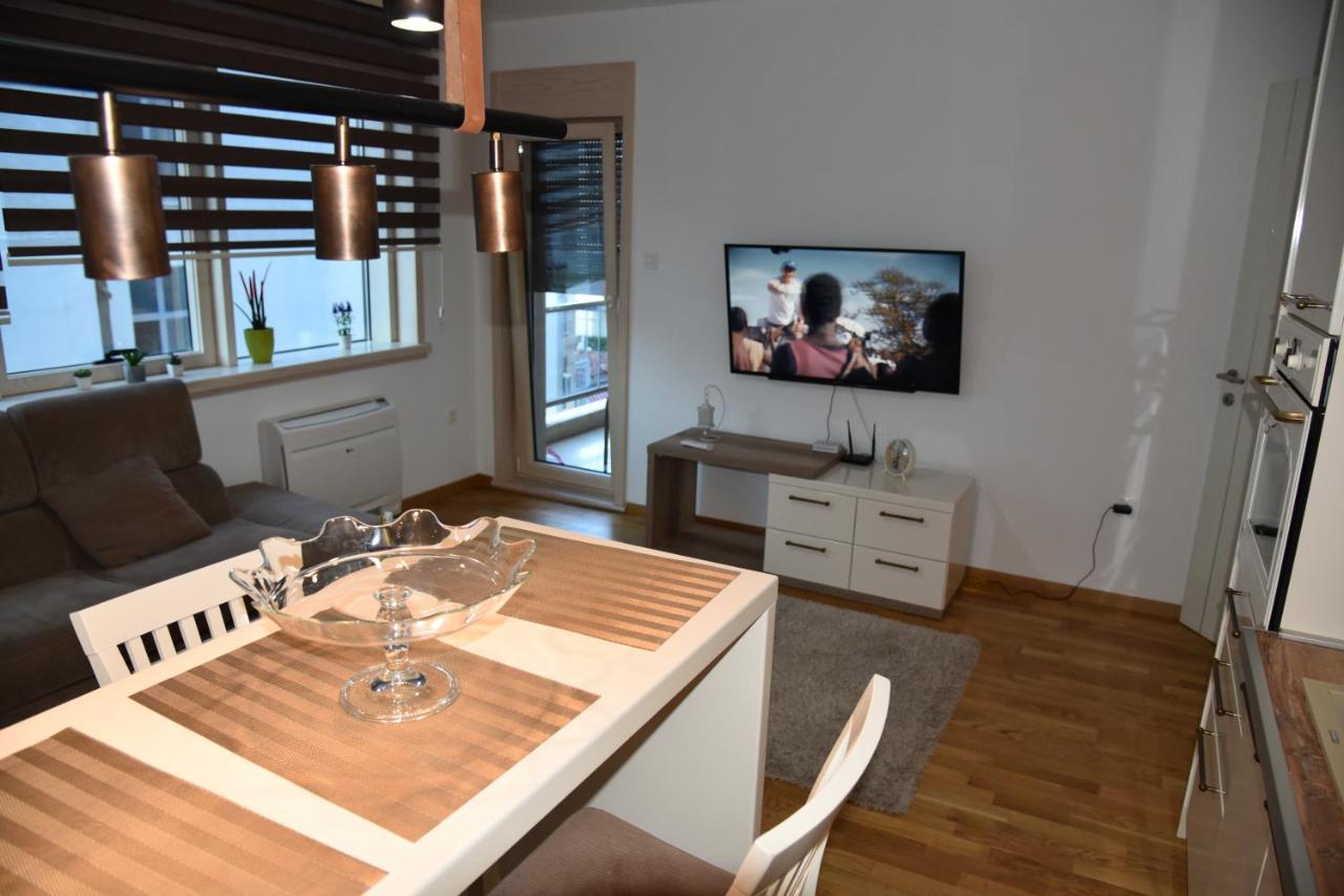 Apartment Lux Fontana Budva Ngoại thất bức ảnh